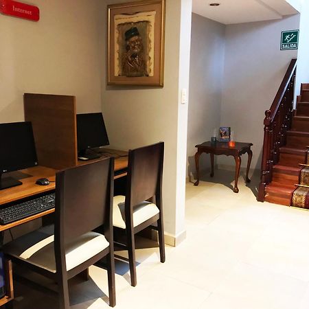 Hotel Santiago De Compostella Suites Куэнка Экстерьер фото
