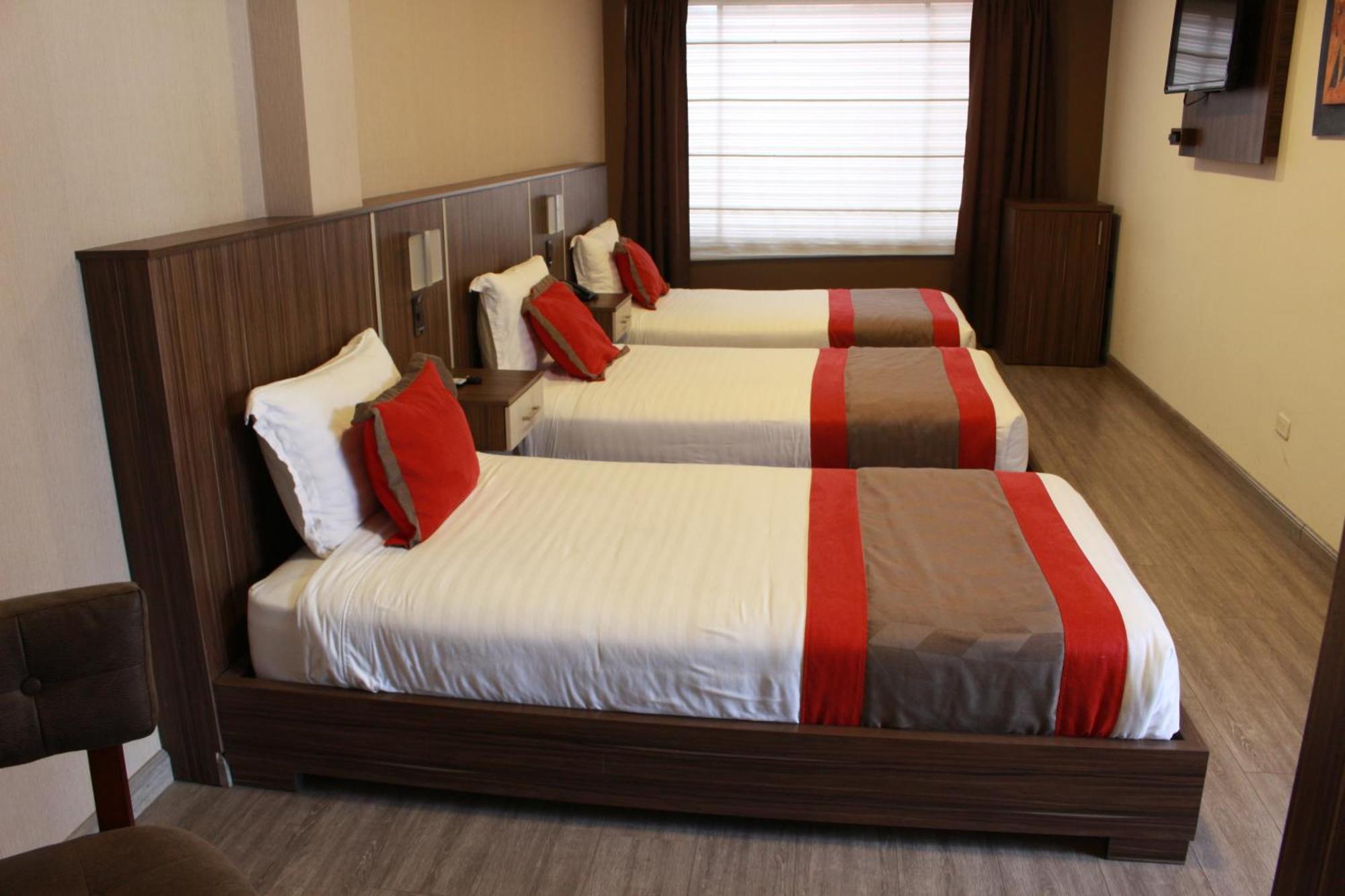 Hotel Santiago De Compostella Suites Куэнка Экстерьер фото