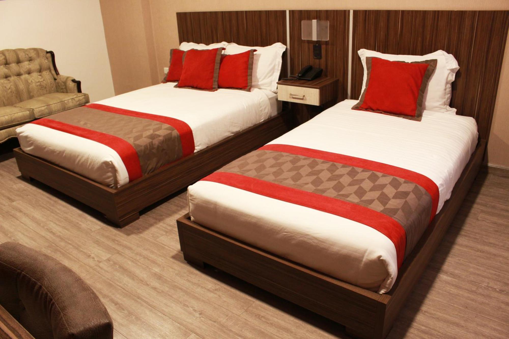 Hotel Santiago De Compostella Suites Куэнка Экстерьер фото