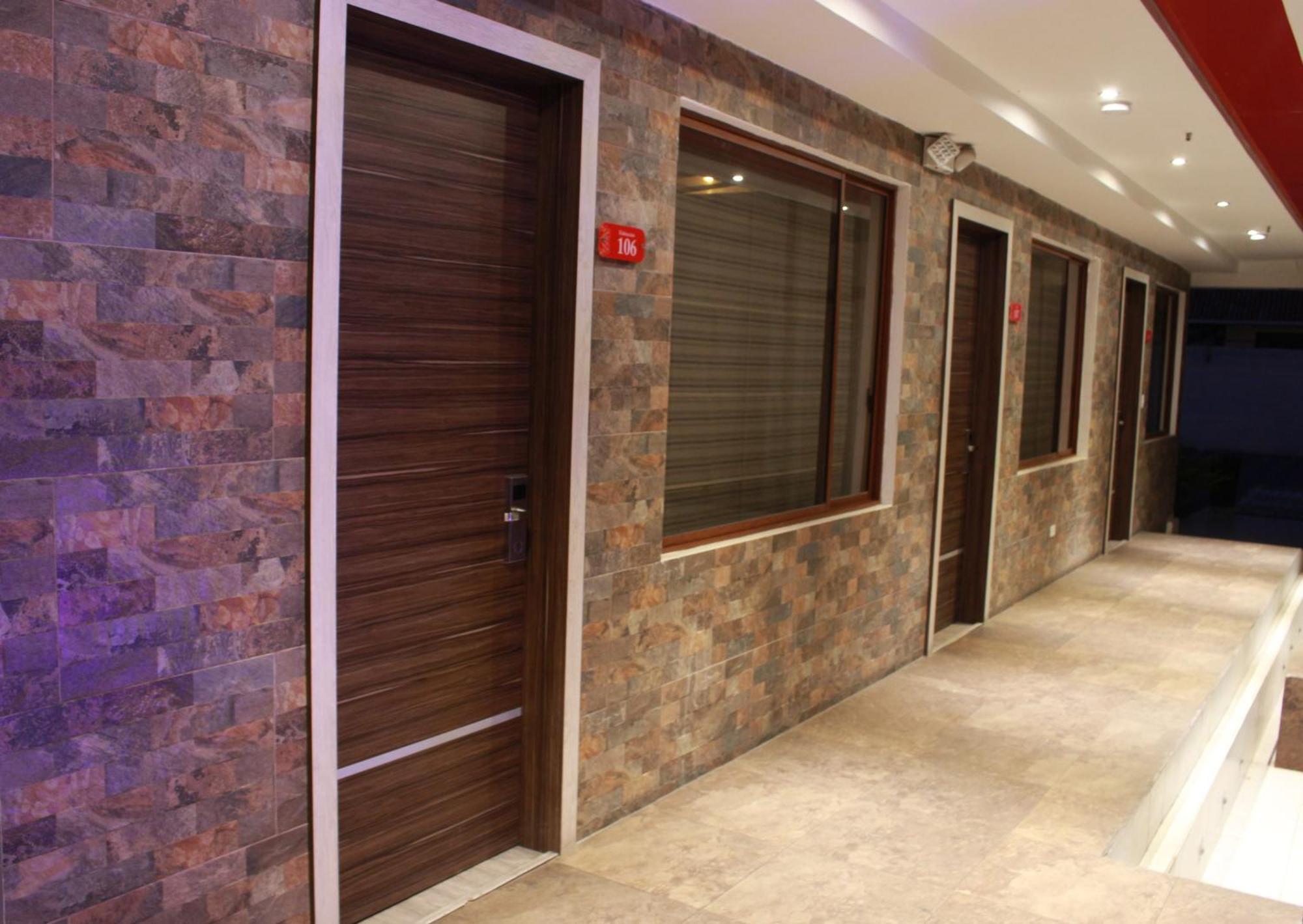 Hotel Santiago De Compostella Suites Куэнка Экстерьер фото