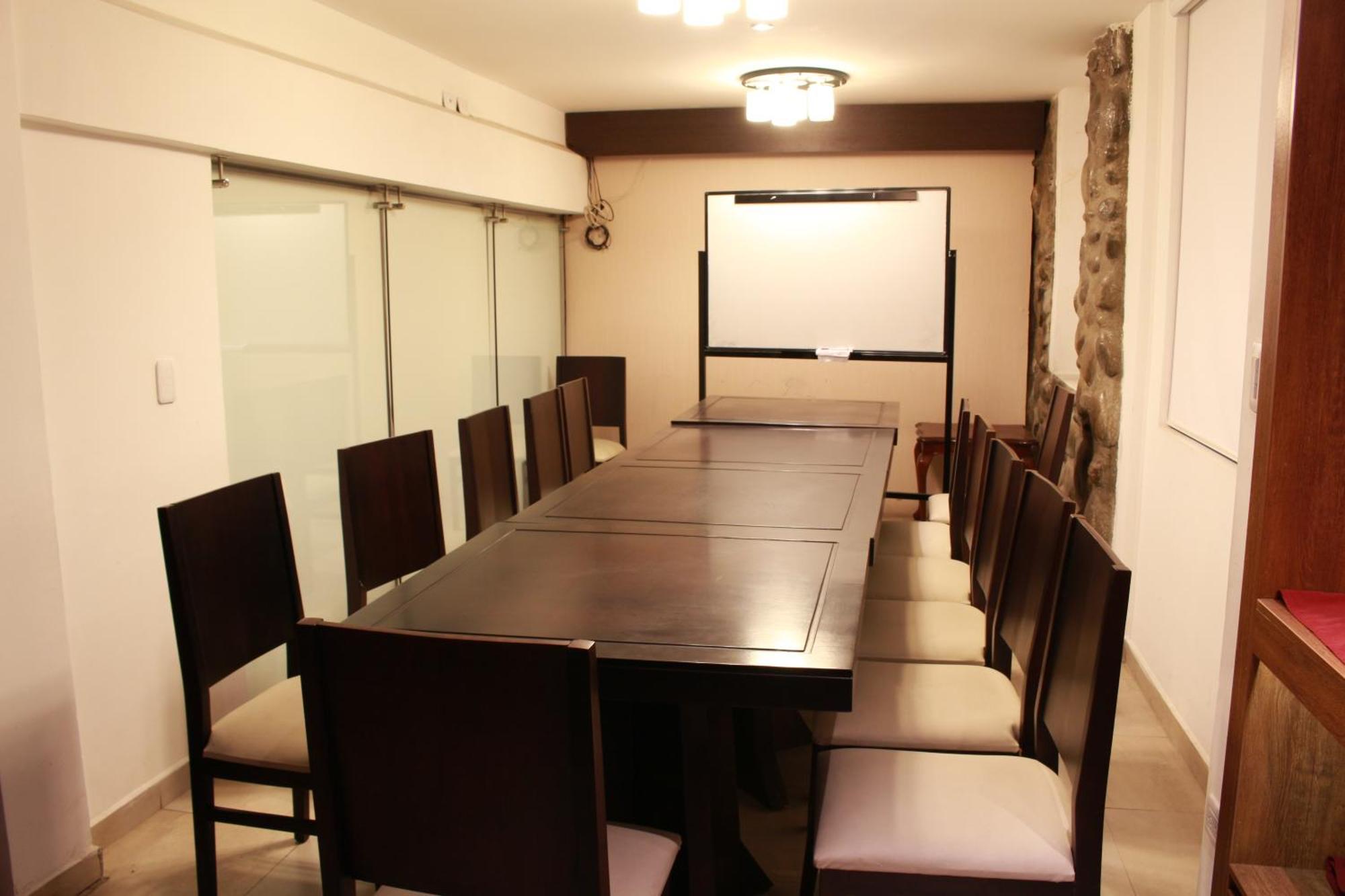 Hotel Santiago De Compostella Suites Куэнка Экстерьер фото